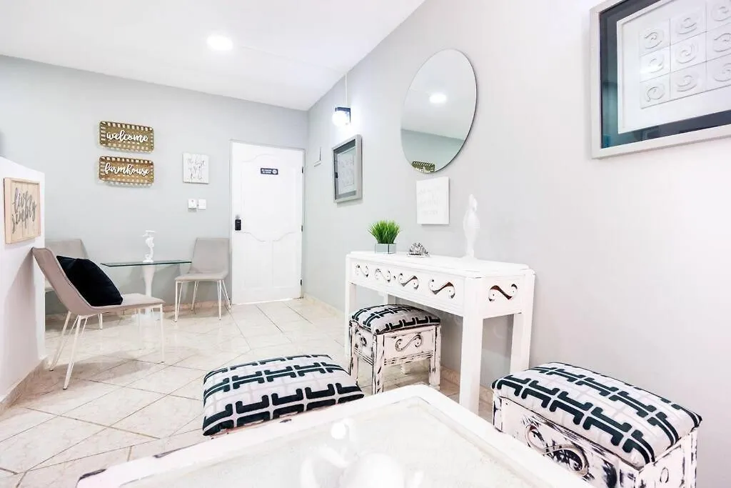 Hermosa Suites #3 In The Heart Of Punta Cana Dominikana